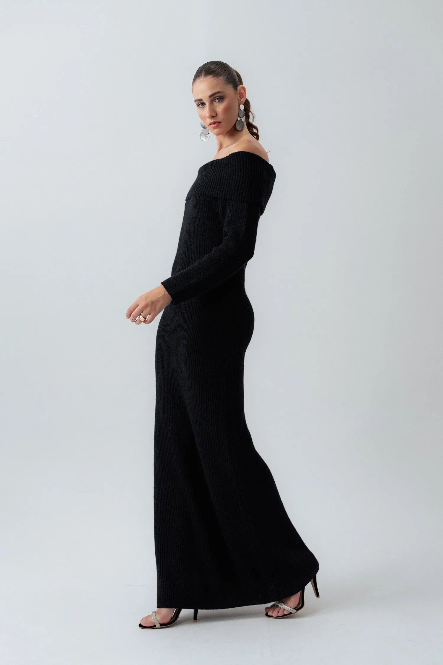 Black Knitted Maxi Dress