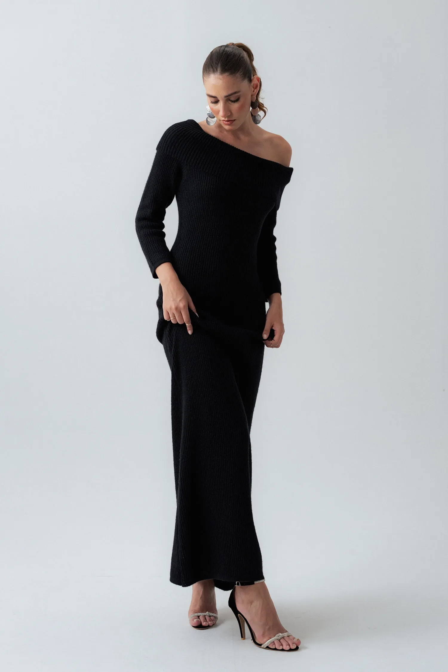 Black Knitted Maxi Dress