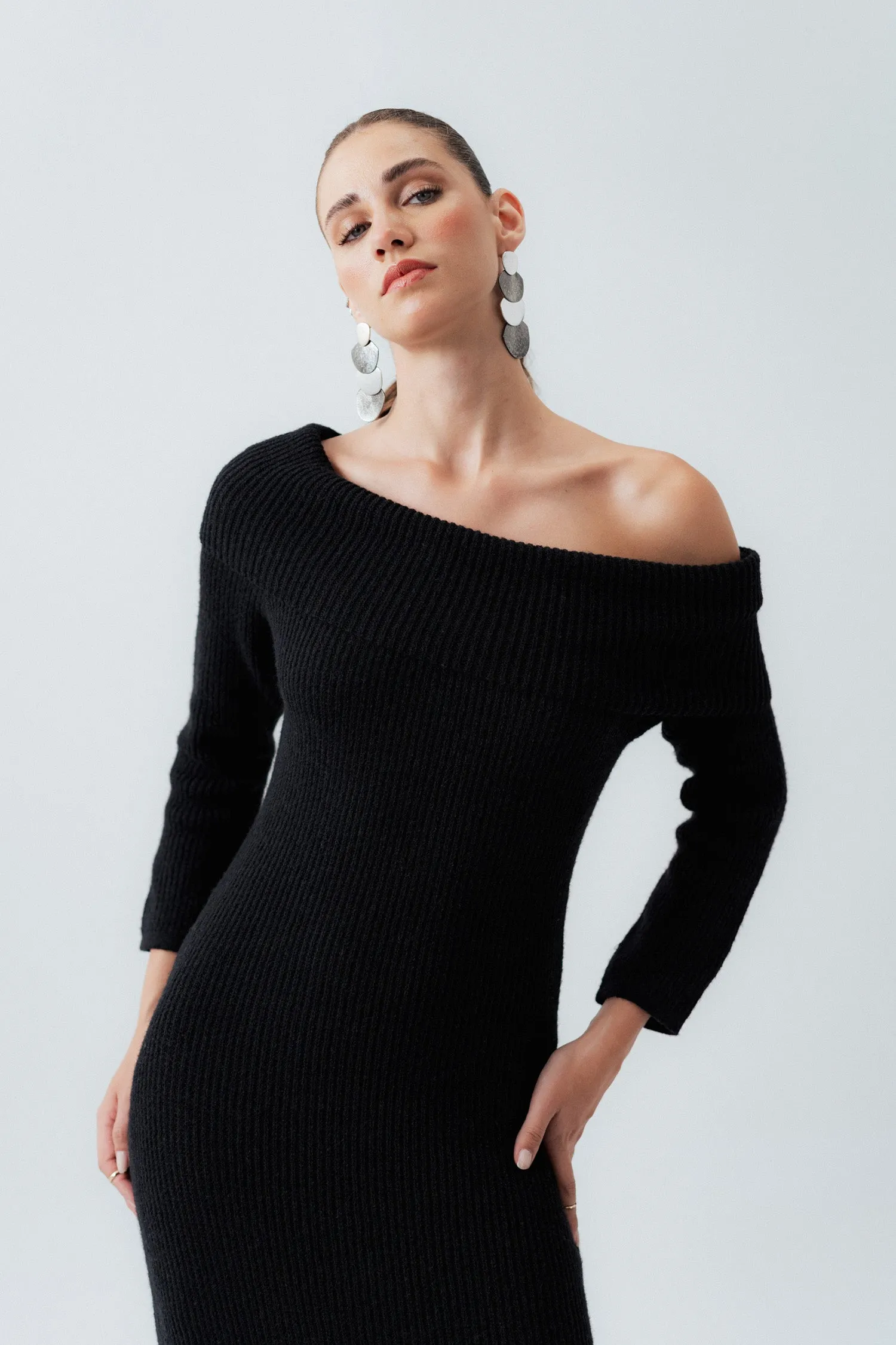 Black Knitted Maxi Dress