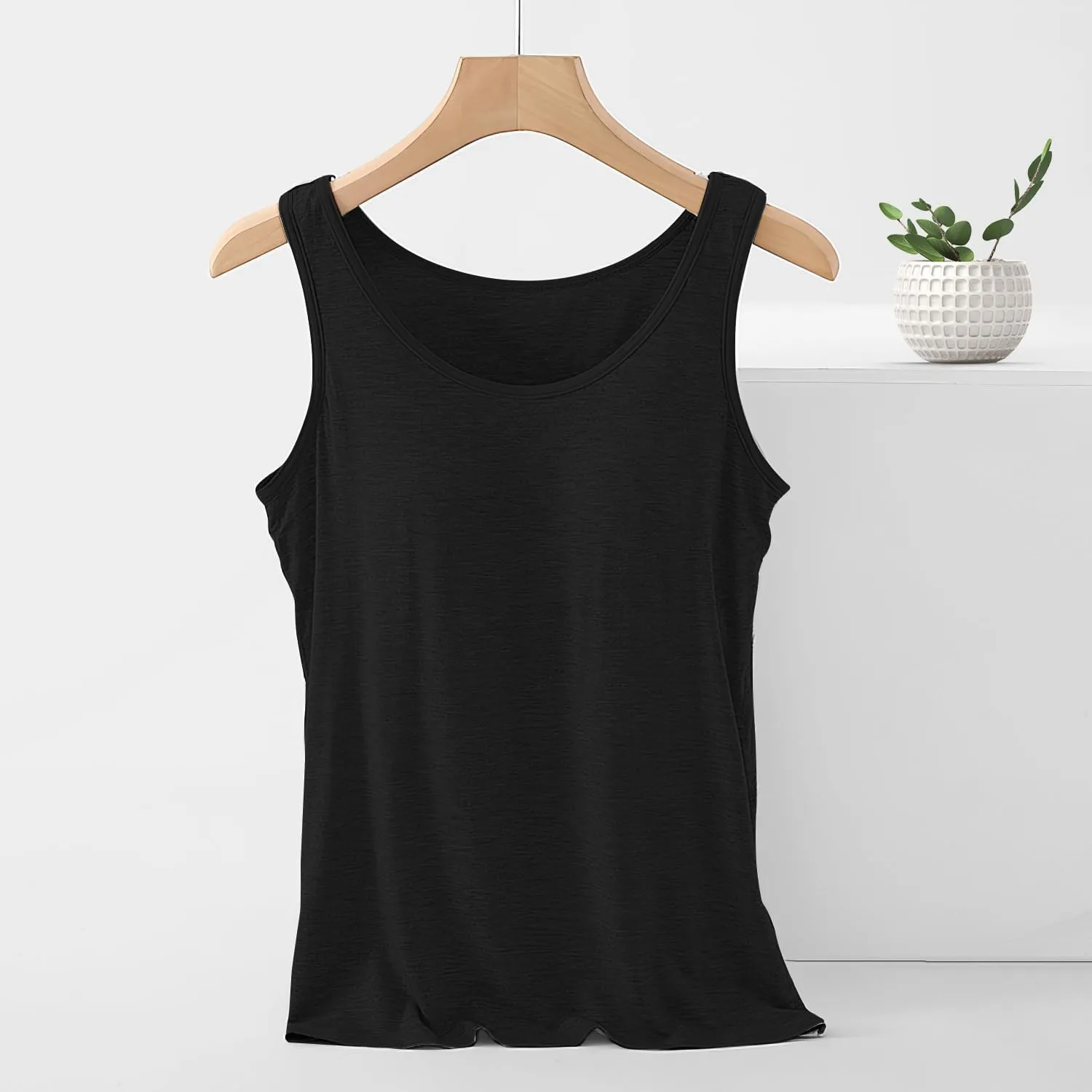 Camisole Tops for Women Built in Bra Spaghetti Strap Workout Yoga Shirts Basic Padded Tank Tops Summer New Camisole