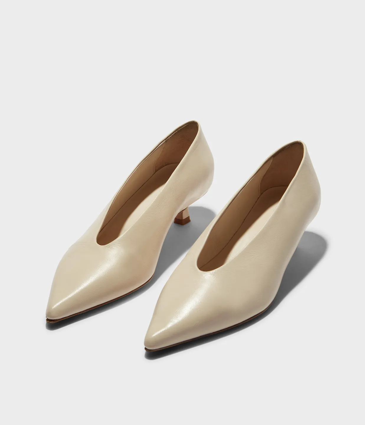 Clara Nappa Leather in Creamy