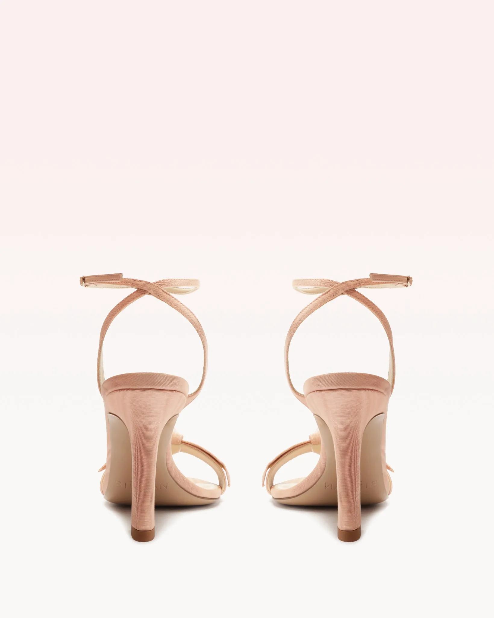 Clarita Bell 85 Cashmere