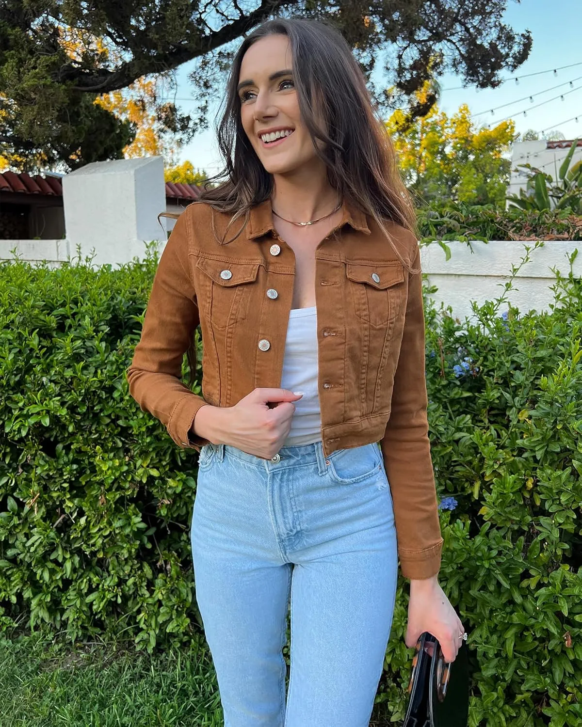 luvamia 2025 Cropped Jean Jackets for Women Fashion Short Denim Shacket Jacket Lightweight Fitted Stretchy with Pockets