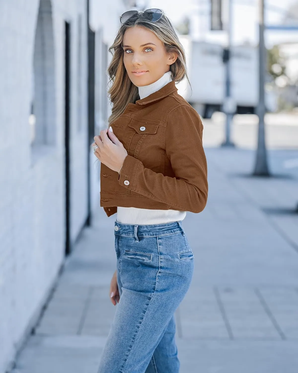 luvamia 2025 Cropped Jean Jackets for Women Fashion Short Denim Shacket Jacket Lightweight Fitted Stretchy with Pockets