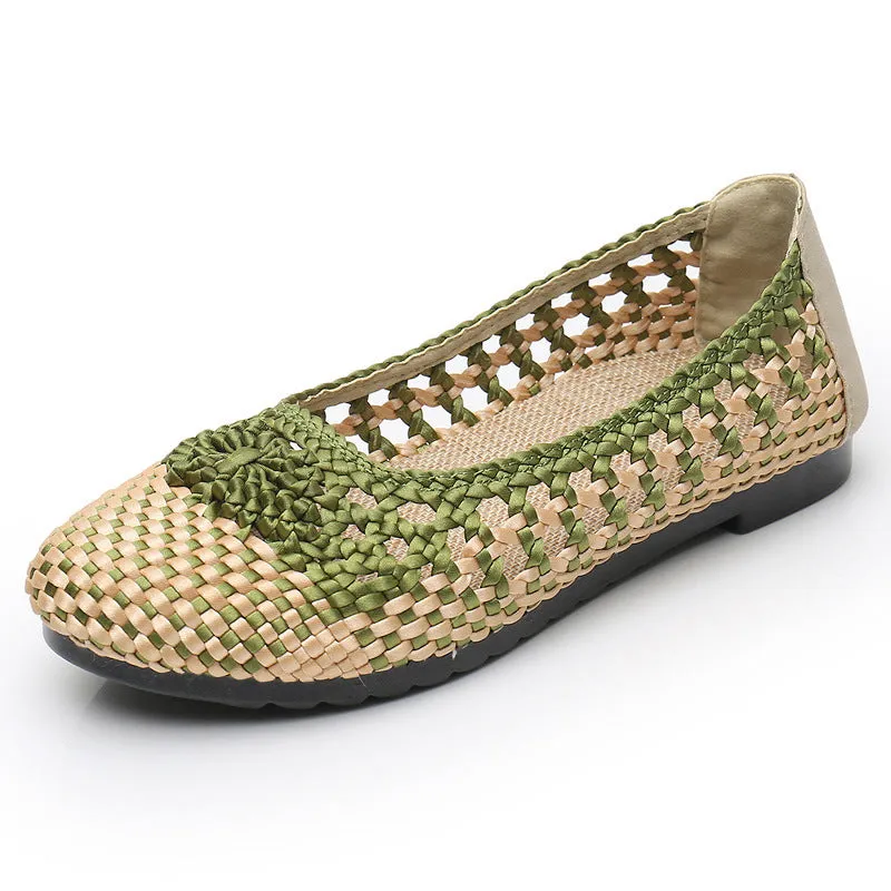 Nanccy Summer Fashion Casual Mesh Lofaers Hollow Breathable Weaving  Mom Shoes
