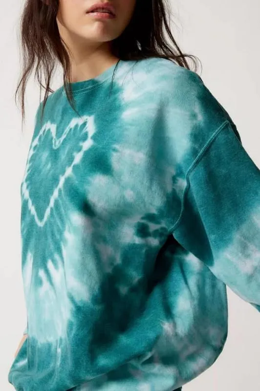 NUFIWI Tie Dye Heart Pattern Crew Neck Sweatshirt Long Sleeve Aesthetic Pink Pullover Tops Oversized Y2K Love Autumn Wear