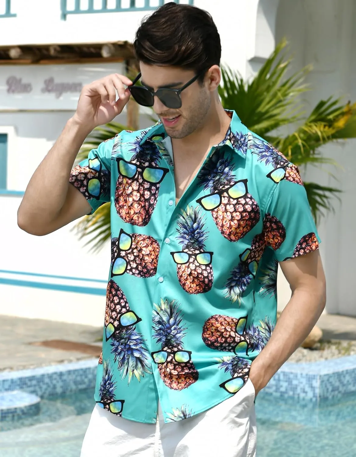 RAISEVERN Mens Hawaiian Shirt Casual Button Down Short Sleeve Tropical Beach Dress Shirt for Summer Holiday