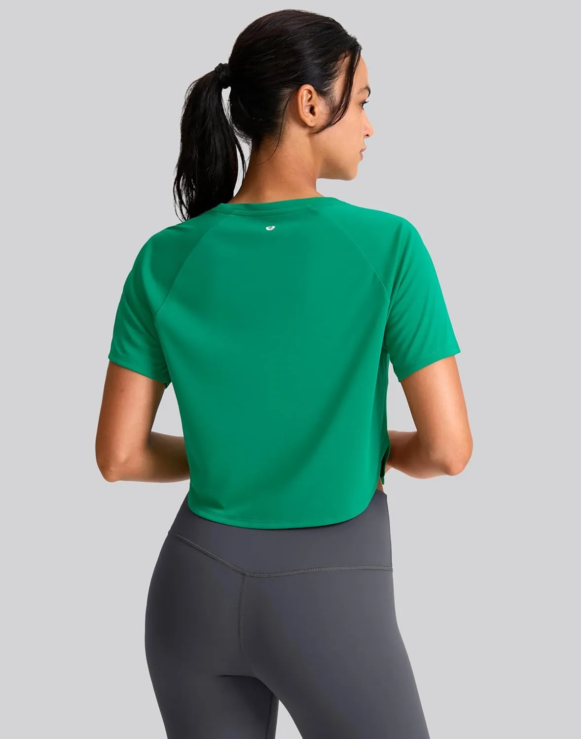 SANTINY Workout Crop Tops for Women Short Sleeve Athletic Shirts Cropped T-Shirt Yoga Gym Tops with Split Hem