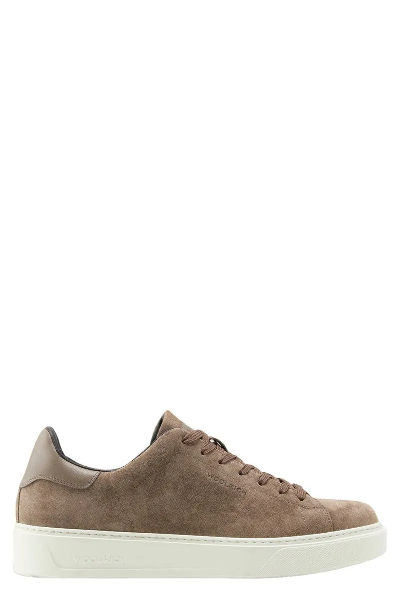 Sneakers Classic Court in pelle scamosciato