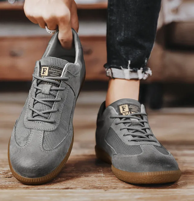 Top Layer Pigskin Leather Breathable Casual German Training Shoes