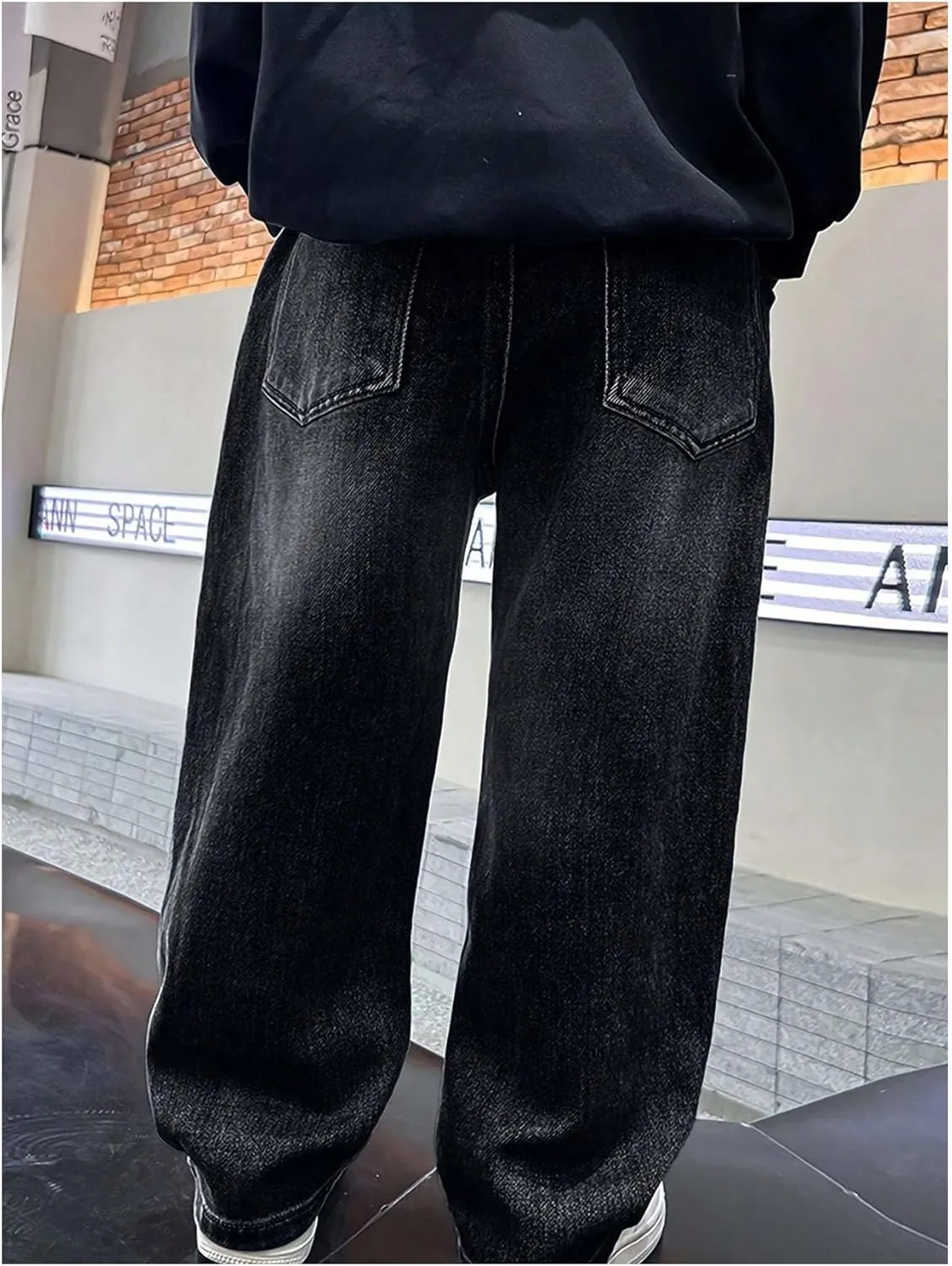 Verdusa Boy's Casual Straight Leg Baggy Jeans Elastic Waist Loose Denim Pants with Pockets