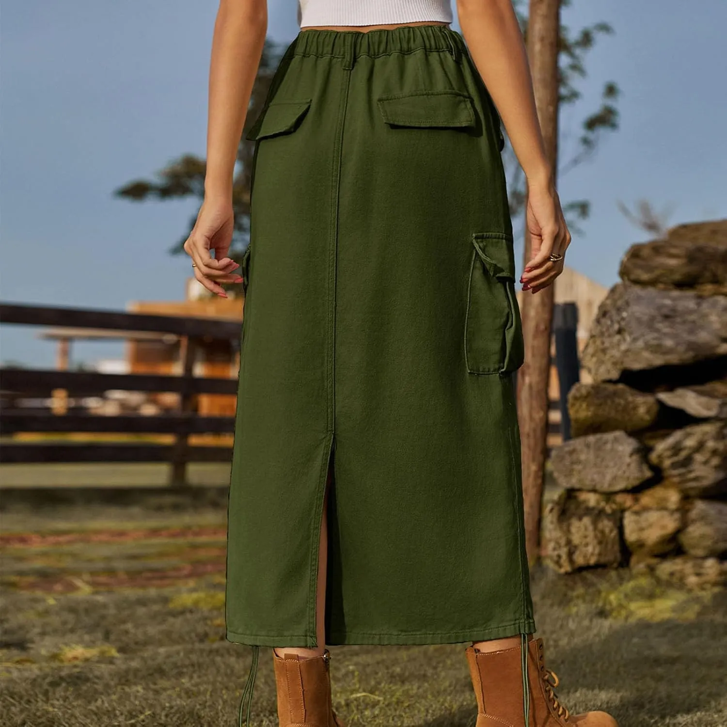 Women Denim Cargo Long Skirts High Waisted Pencil Skirt Summer Fashion Y2k Midi Length Jean Skirt with Cargo Pockets