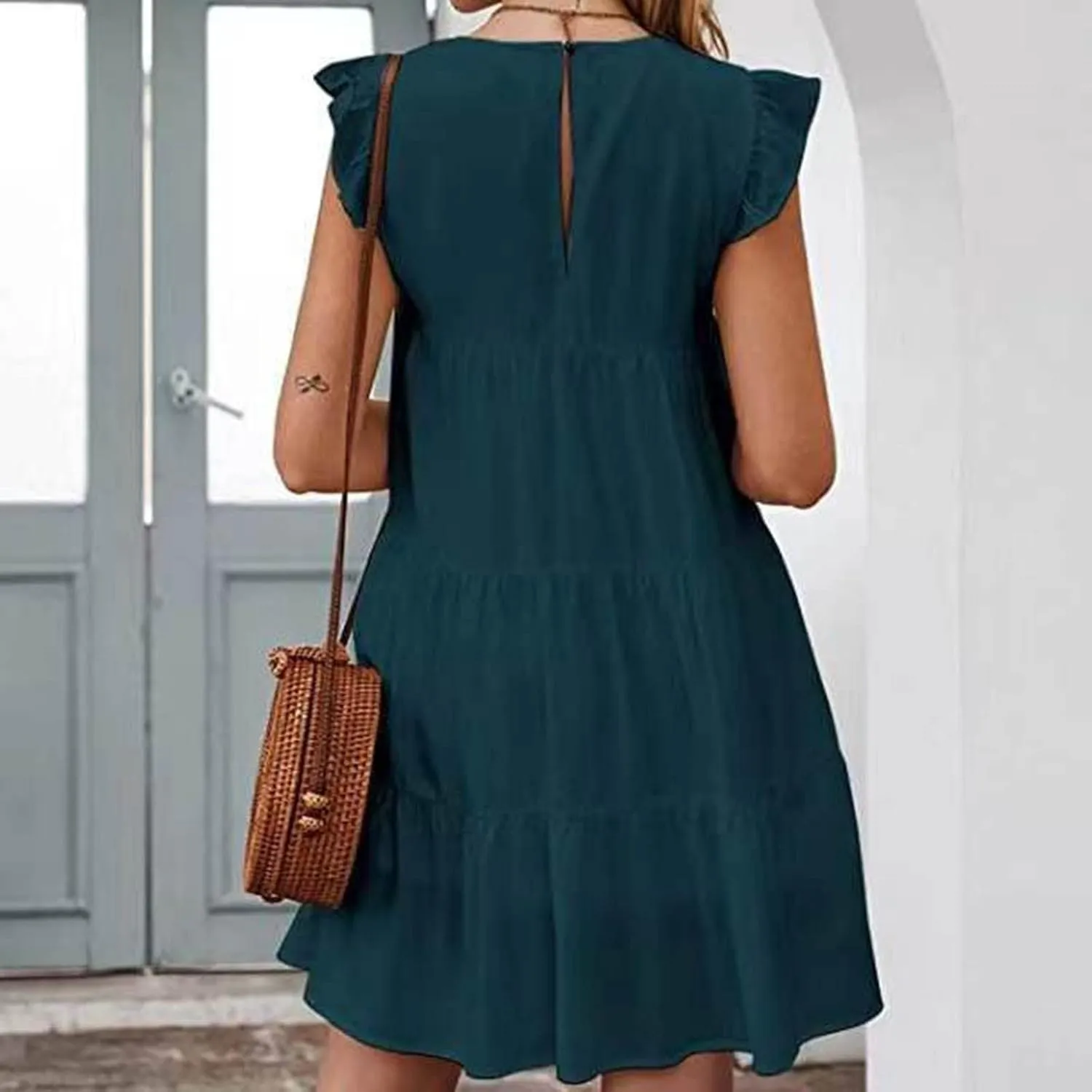 Womens Summer Sundresses 2024 Loose Sleeveless Solid Tiered Ruffle Dresses Swing Vacation Crew Neck Midi Dress