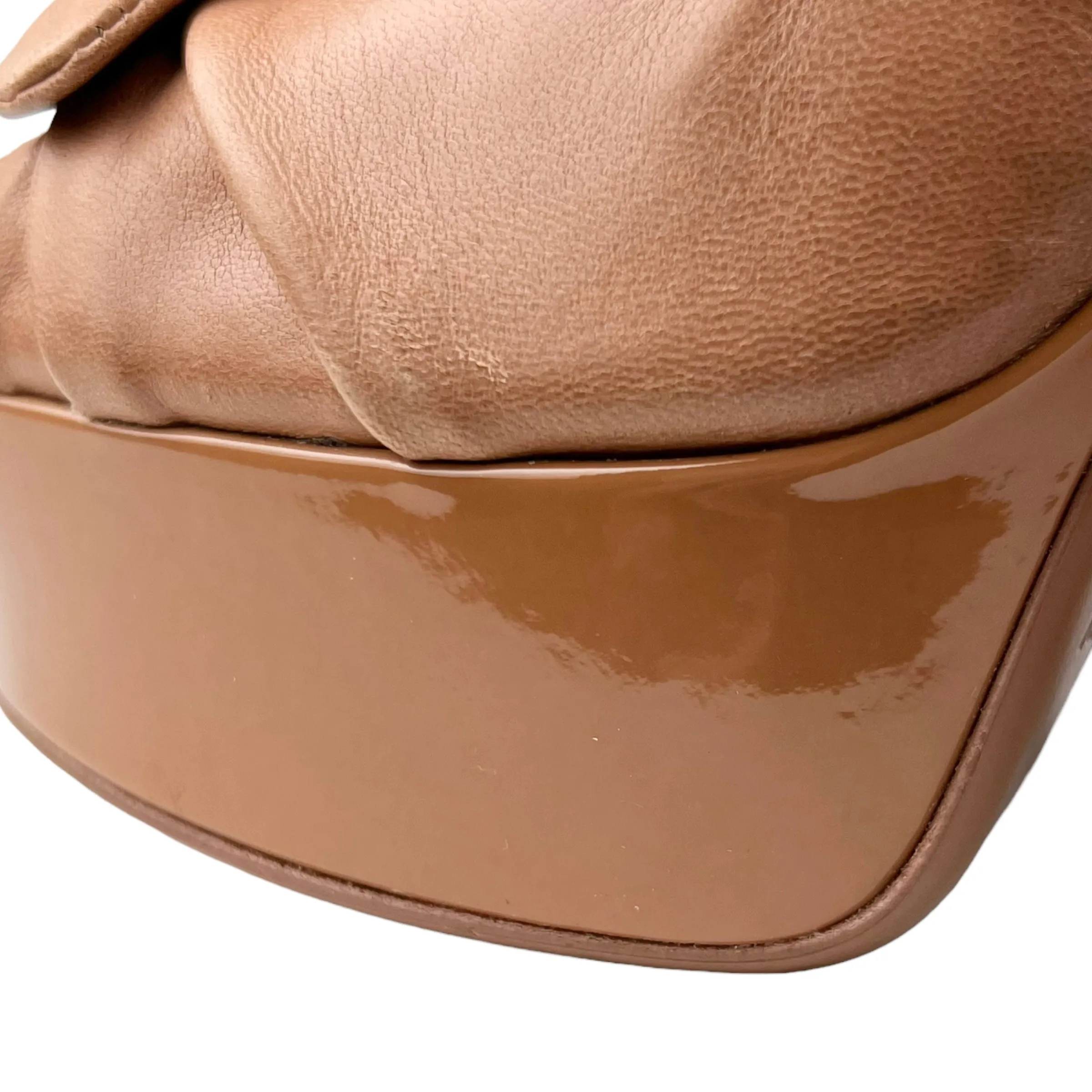 Yves Saint Laurent Clay Patent Leather Platform Palais B 105 Pump